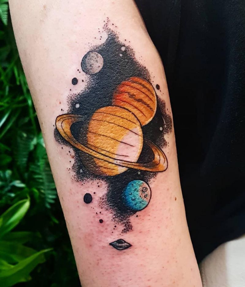 Pretty Saturn Tattoos for You to Enjoy