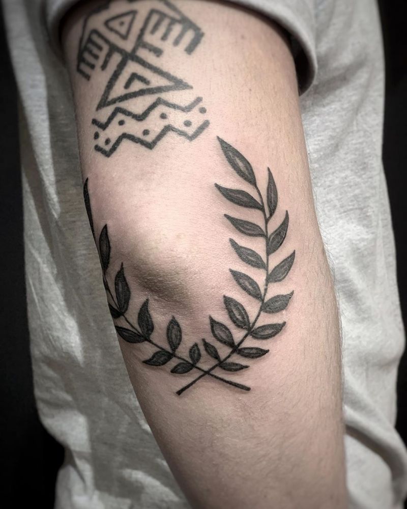 30 Pretty Elbow Tattoos You Will Love