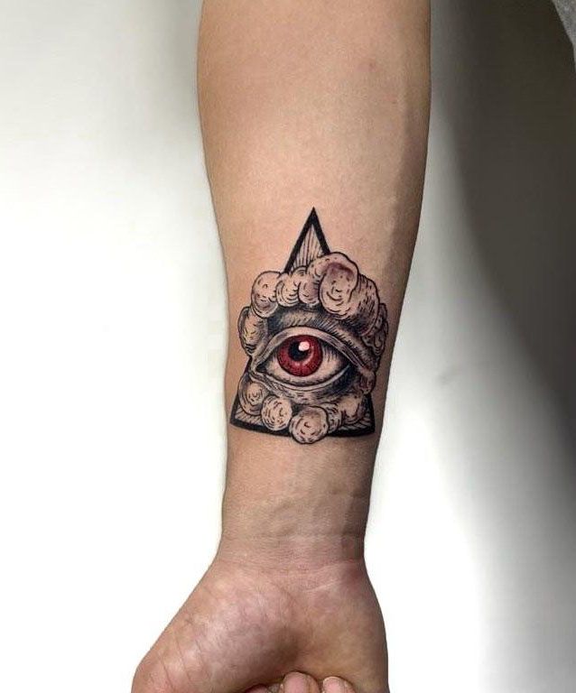 30 Pretty Eyes Tattoos You Will Love