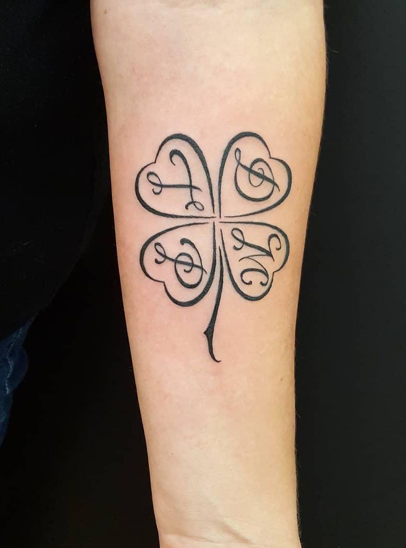 30 Pretty Four Leaf Clover Tattoos to Witness Your Love