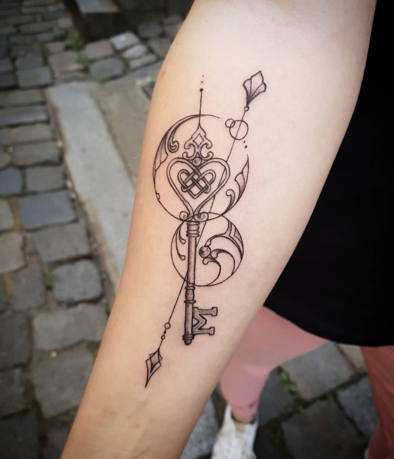 30 Pretty Key Tattoos Let Everything Go Smoothly for You