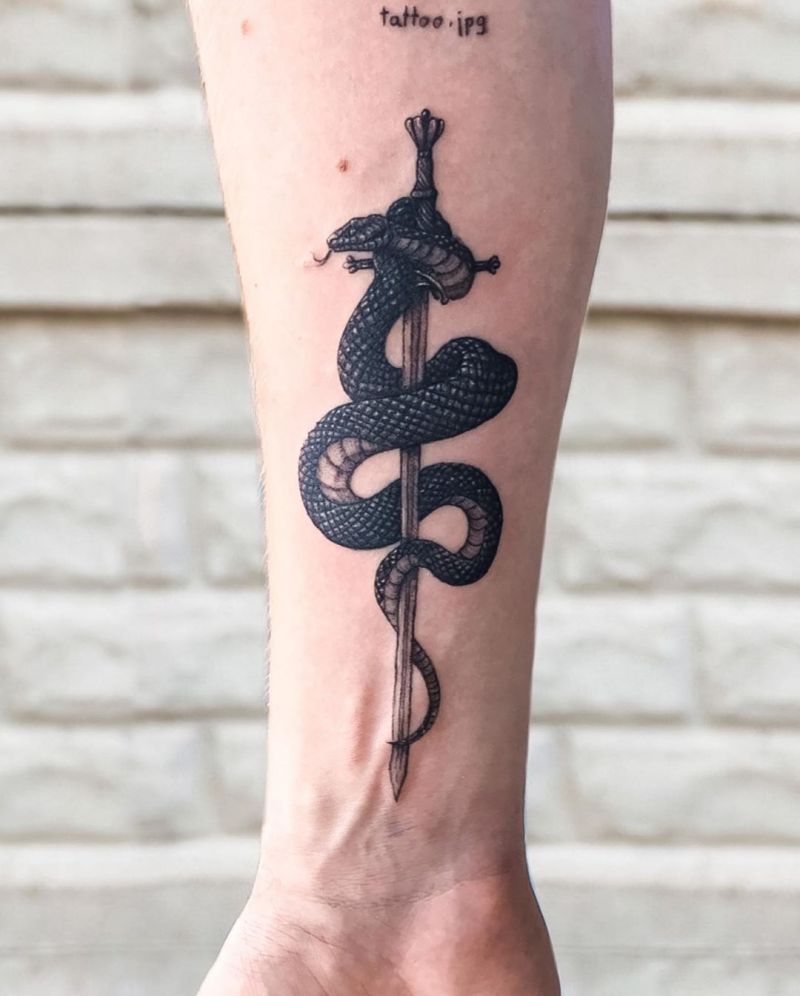 30 Pretty Sword Tattoos to Inspire You