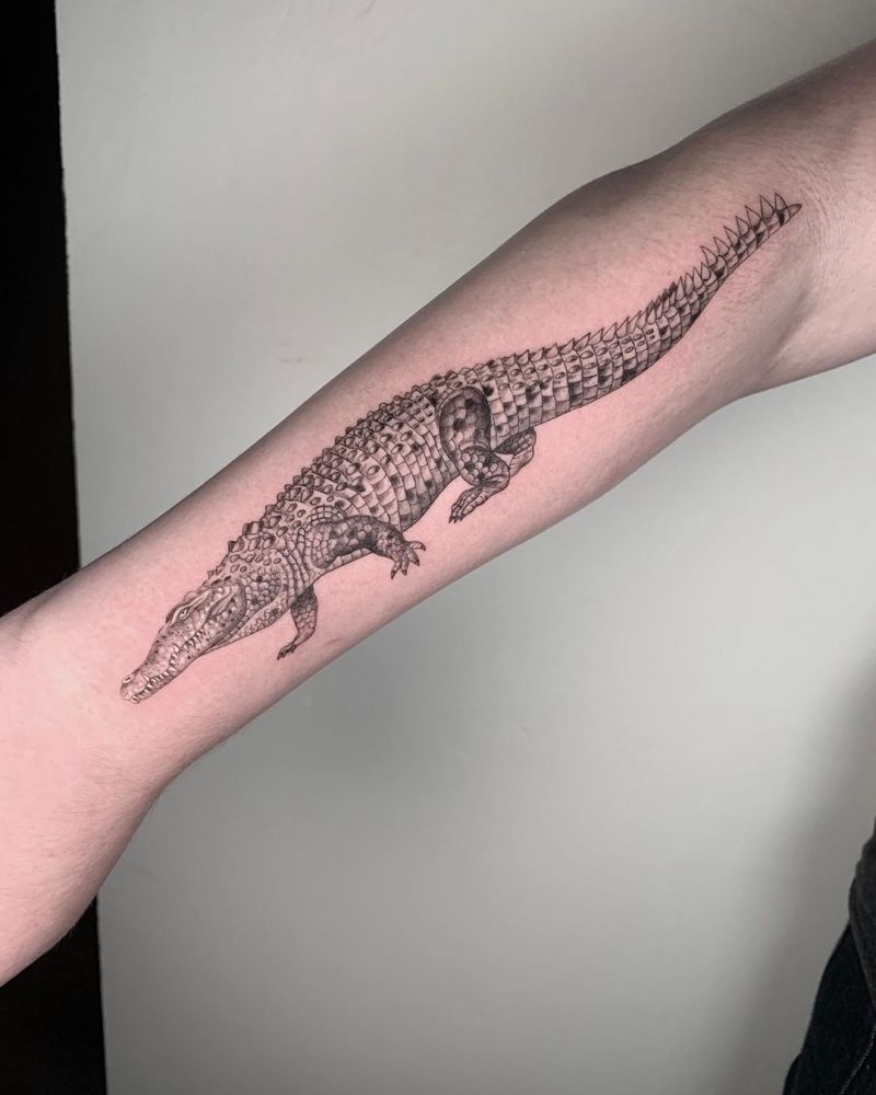 Pretty Crocodile Tattoo Designs and Ideas