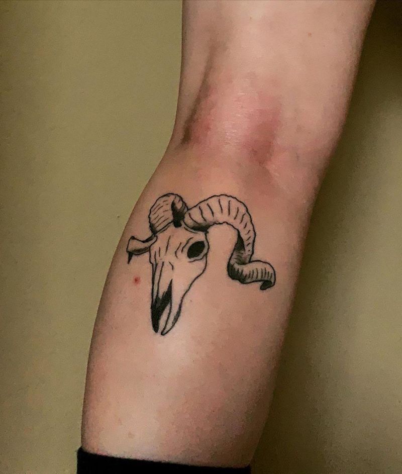 30 Pretty Aries Tattoos Show your Charm