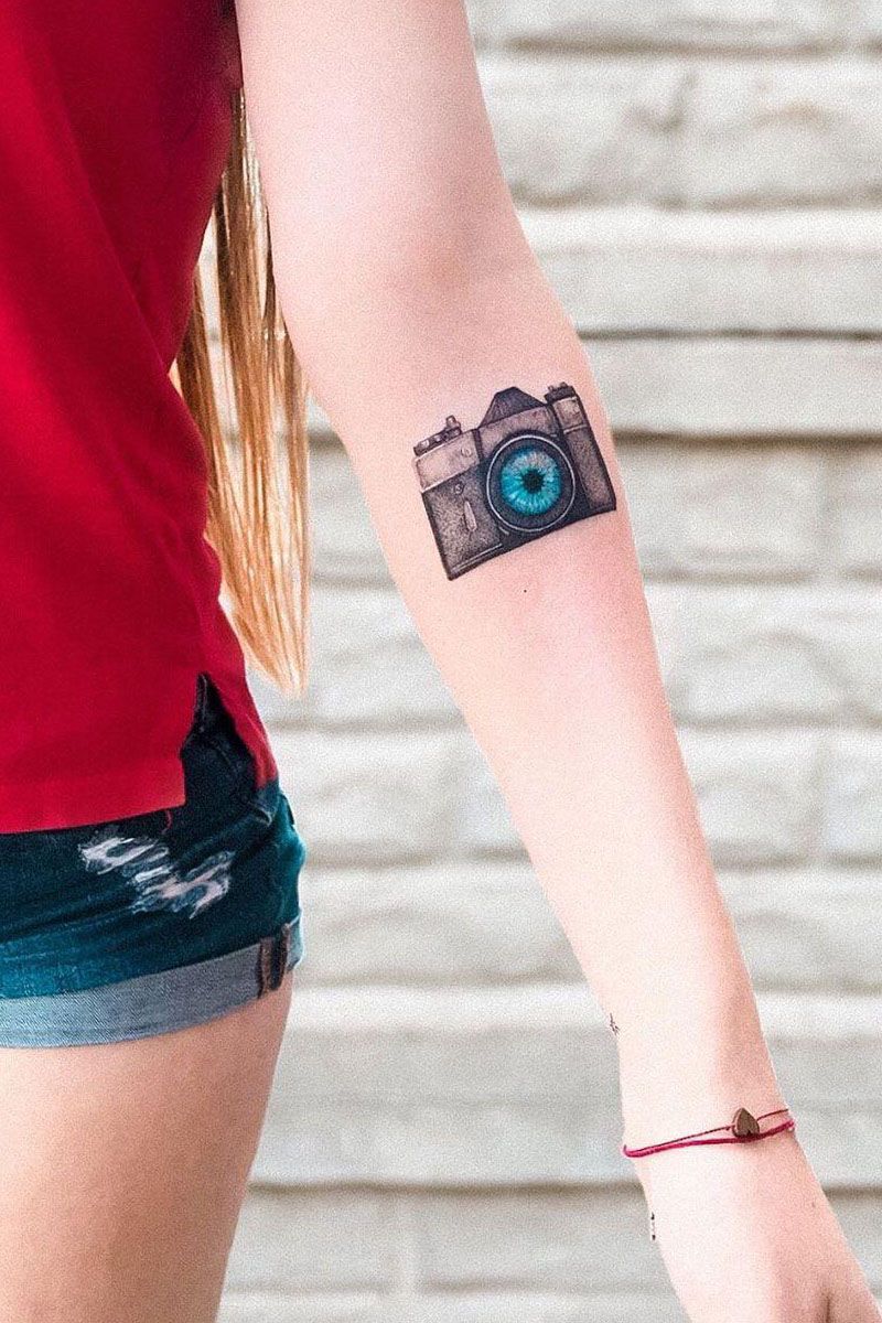 30 Creative Camera Tattoos You Will Love