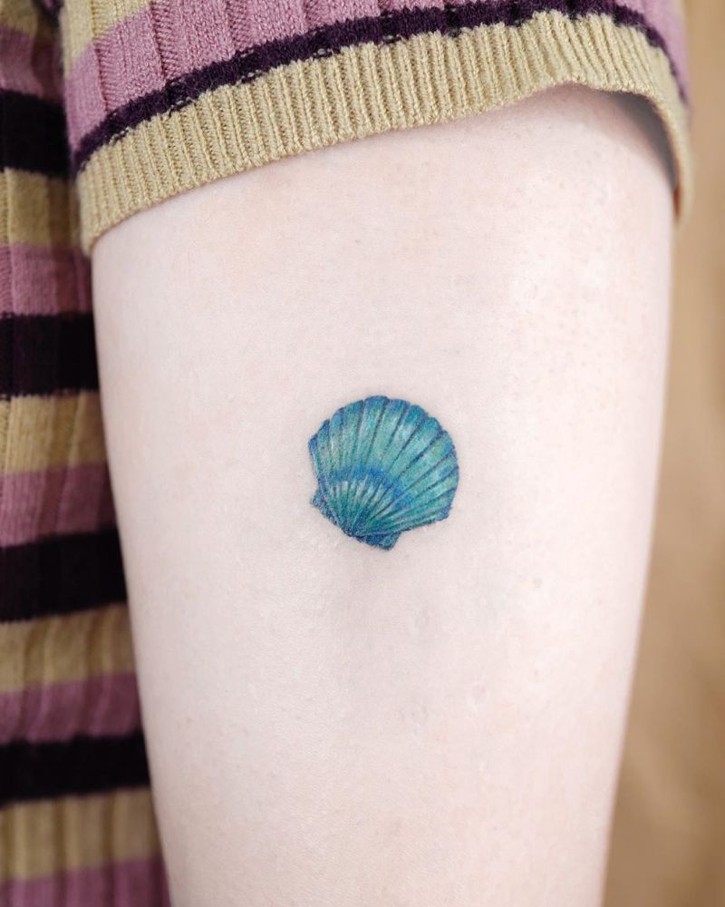 30 Elegant Clam Tattoos for Your Inspiration