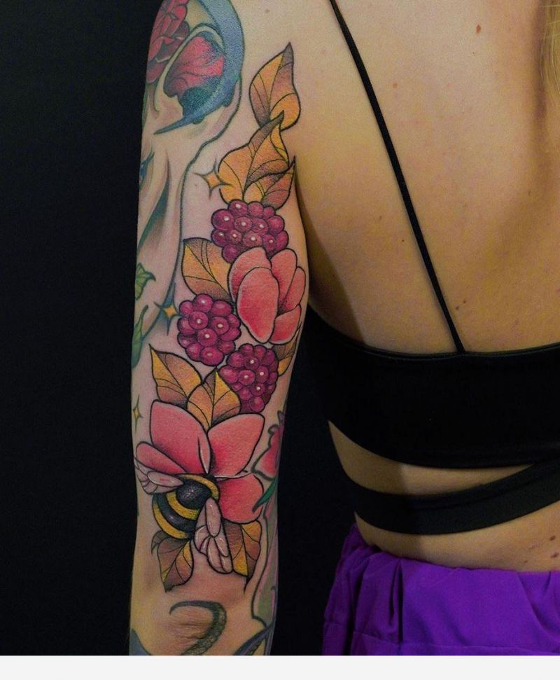 30 Elegant Raspberry Tattoos You Can't Help Trying