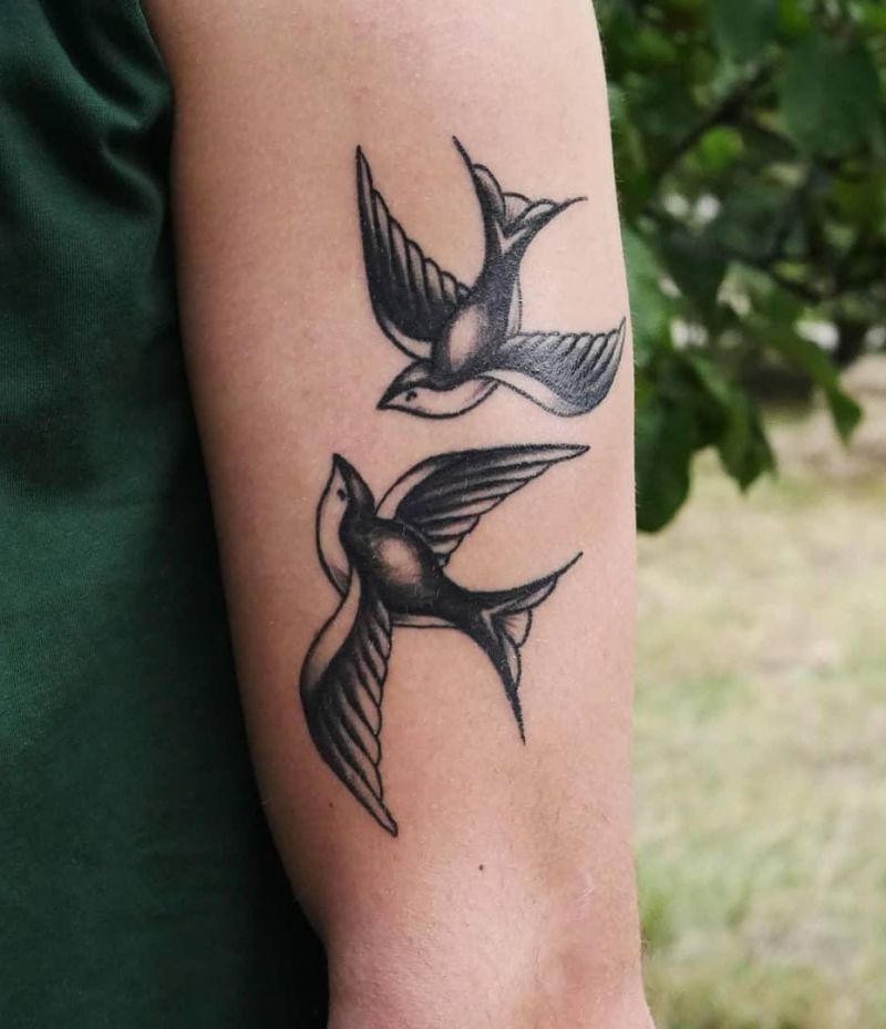 30 Stunning Swallow Tattoos for You to Enjoy