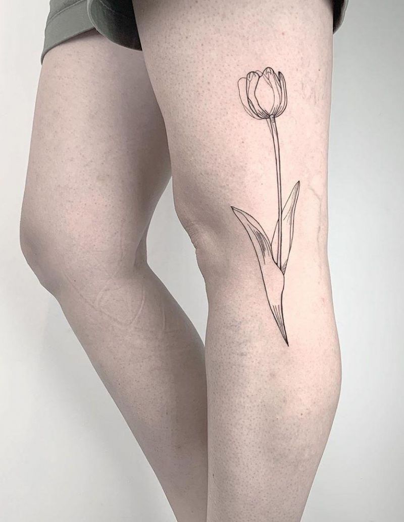 30 Elegant Tulip Tattoos for Women You Will Love