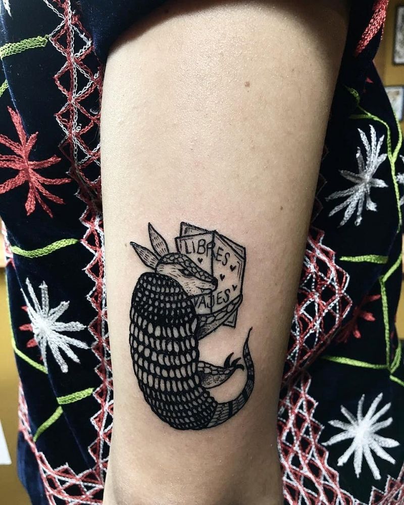 30 Stunning Armadillo Tattoos You Will Love