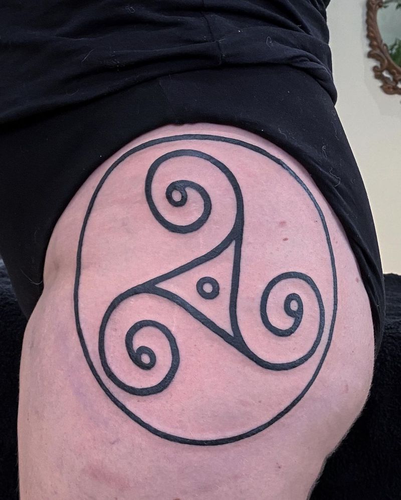 30 Pretty Triskelion Tattoos You Will Love