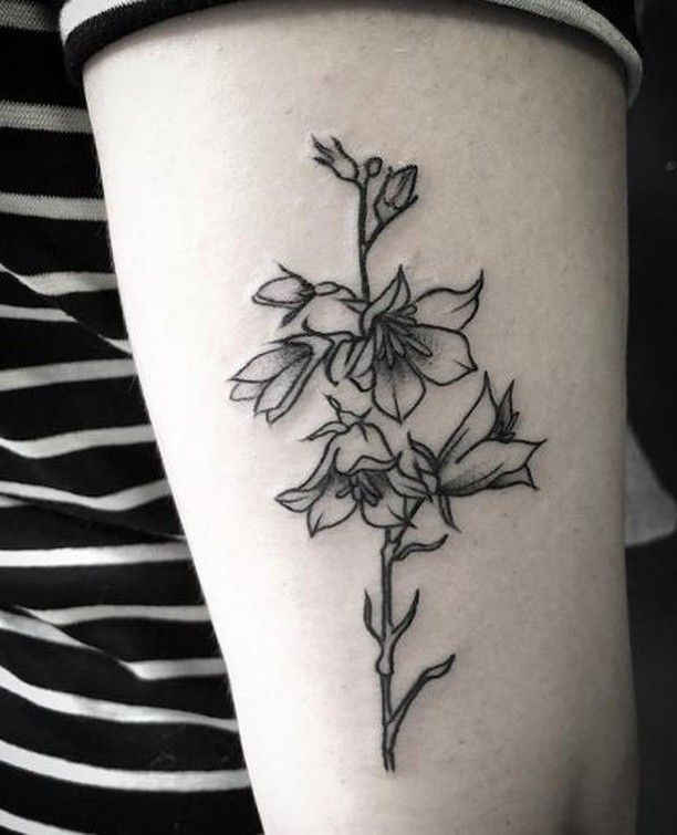 30 Elegant Bluebell Flower Tattoos You Can't Help Trying