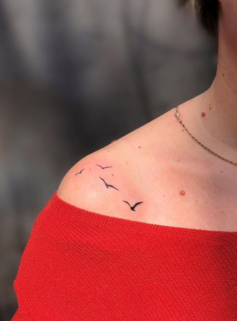 30 Great Seagull Tattoos You Want to Try