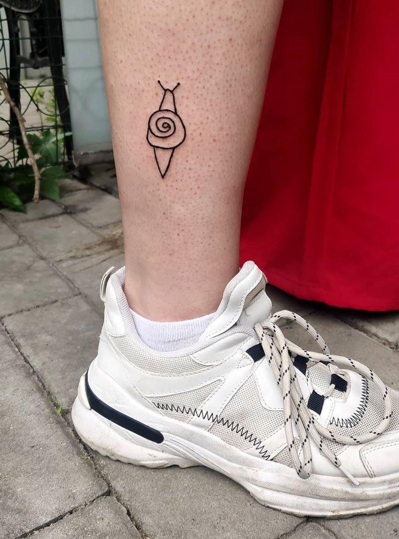 30 Cute Snail Tattoos That You Can't Miss