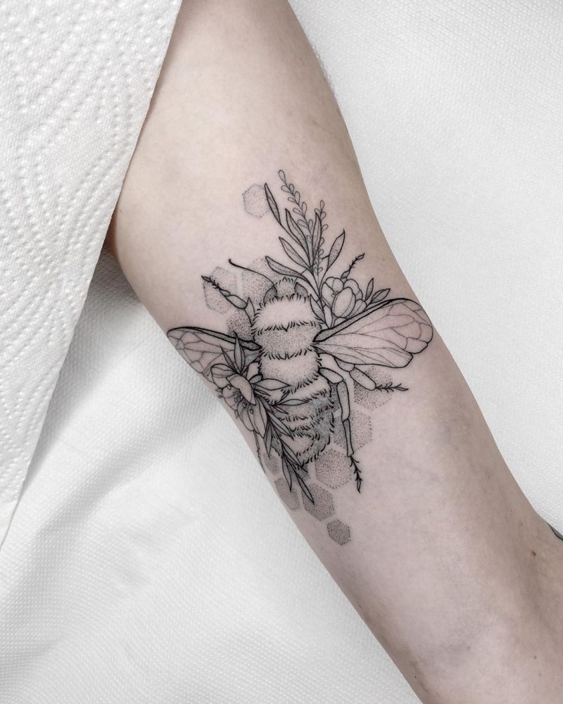 30 Pretty Bee Tattoos Make You Love Work