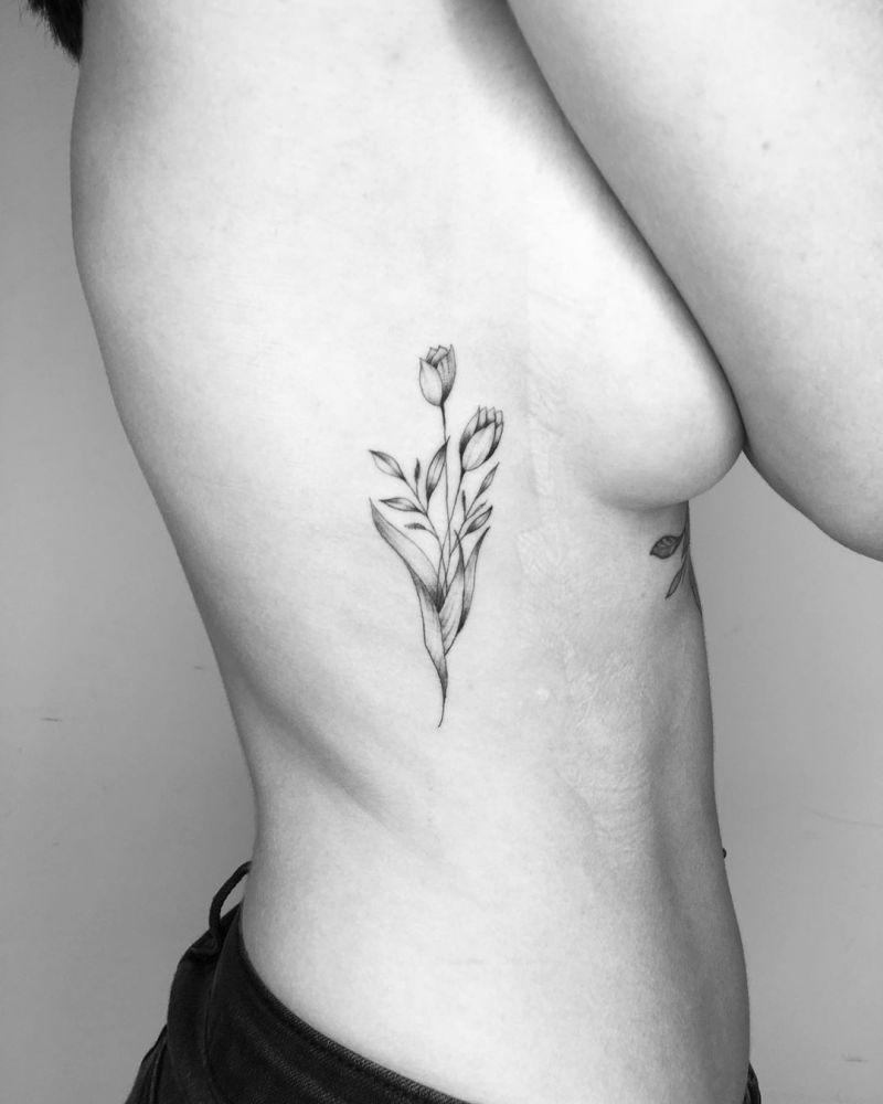 30 Elegant Tulip Tattoos for Women You Will Love