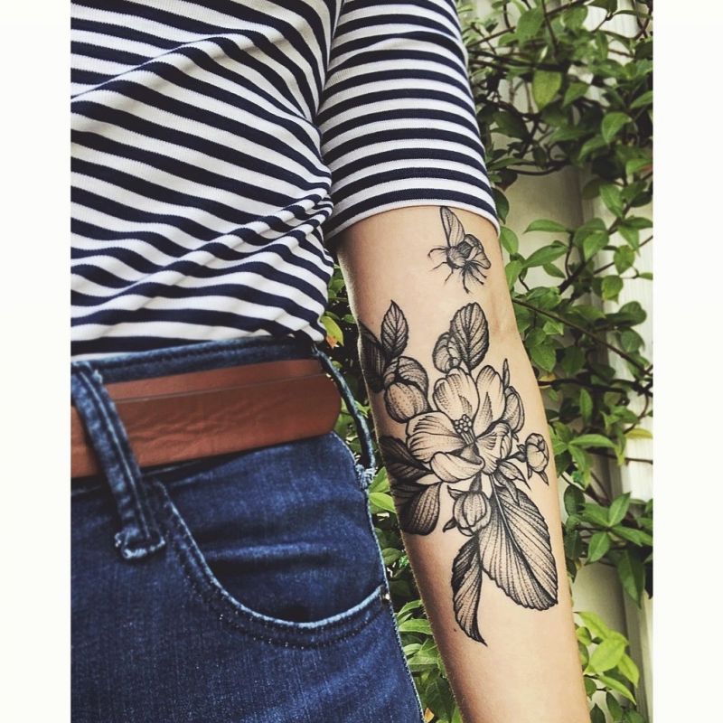 30 Pretty Apple Blossom Tattoos You Will Love