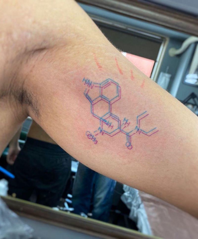 30 Elegant Chemistry Tattoos You Will Love