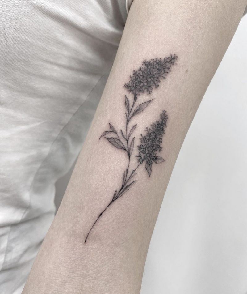 30 Pretty Lilac Tattoos to Inspire You