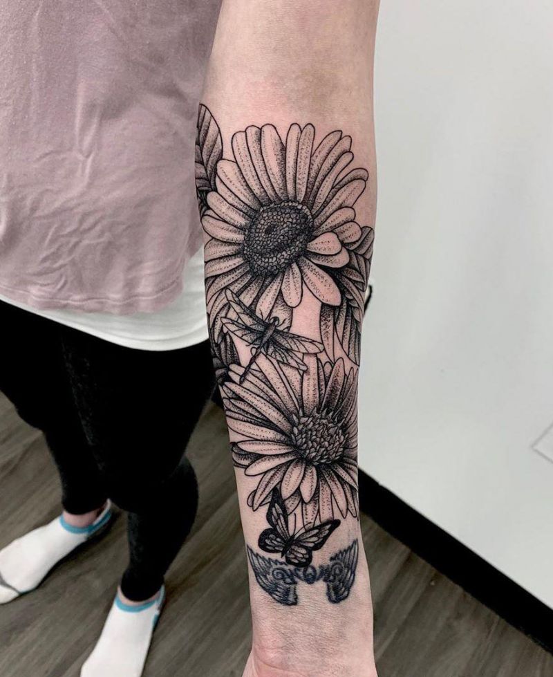 30 Pretty Aster Tattoos for Your Inspiration