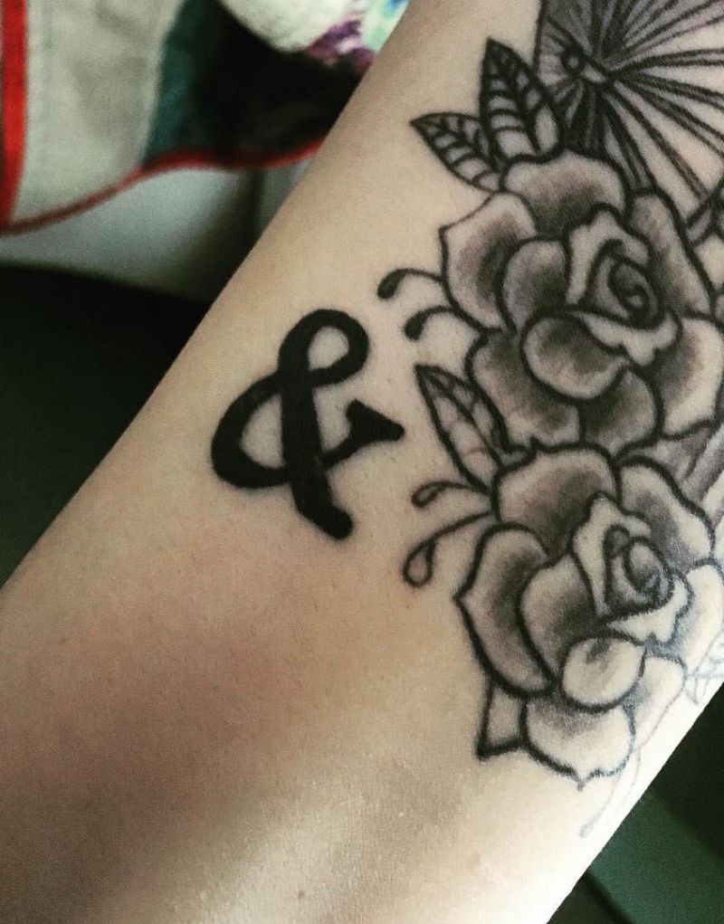 30 Pretty Ampersand Tattoos to Inspire You