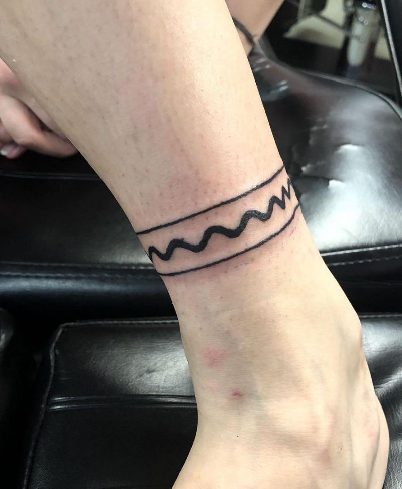 30 Creative Bracelet Tattoos You Will Love