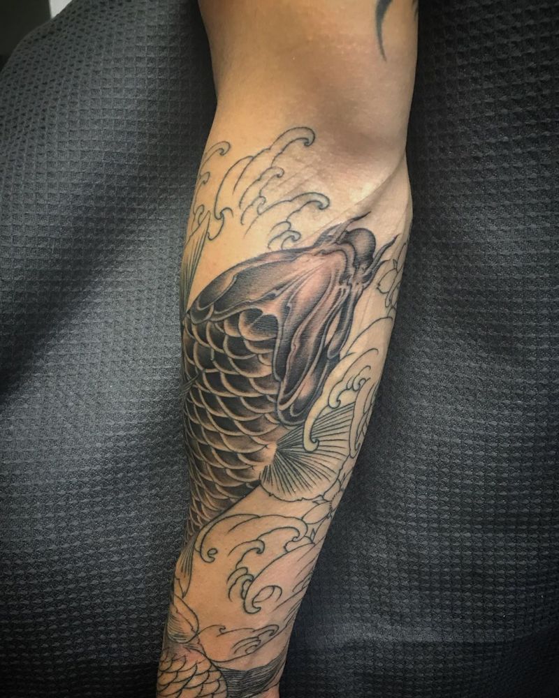 30 Pretty Carp Tattoos to Inspire You