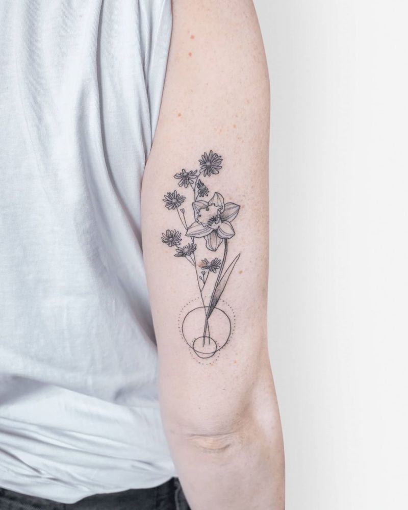 30 Pretty Daffodil Tattoos You Will Love