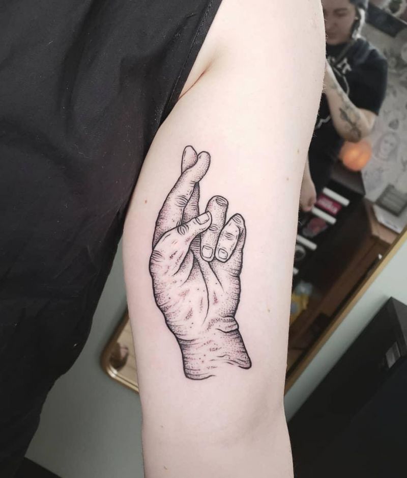 30 Elegant Fingers Crossed Tattoos Bring You Good Luck