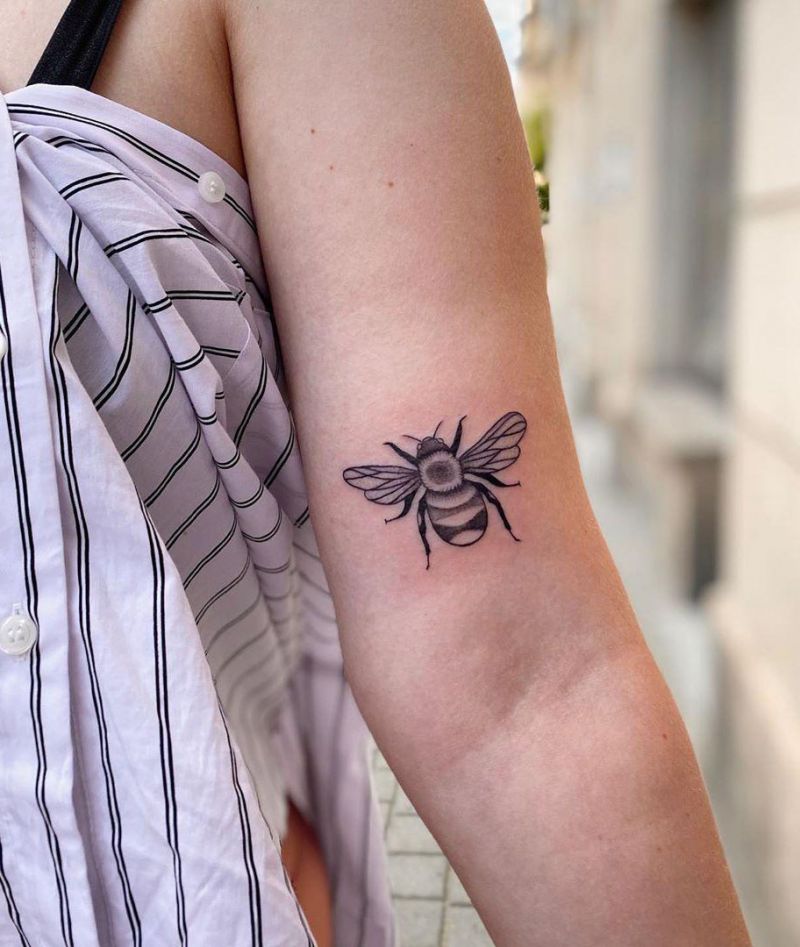 30 Pretty Bee Tattoos Make You Love Work