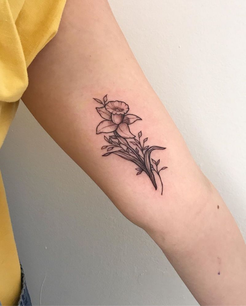 30 Pretty Daffodil Tattoos You Will Love