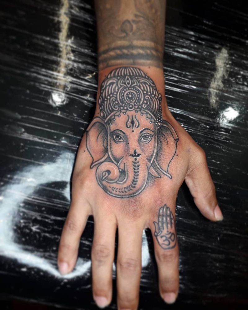 33 Pretty Hindu Tattoos to Inspire You