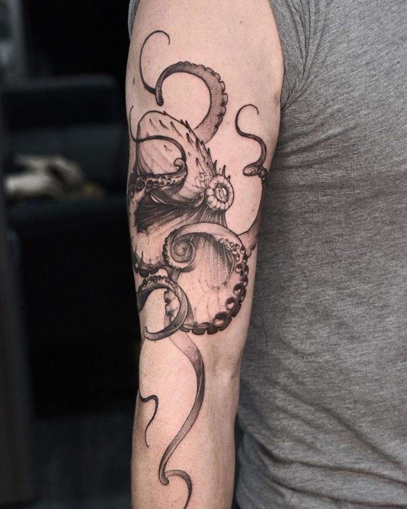 30 Creative Kraken Tattoos to Inspire You