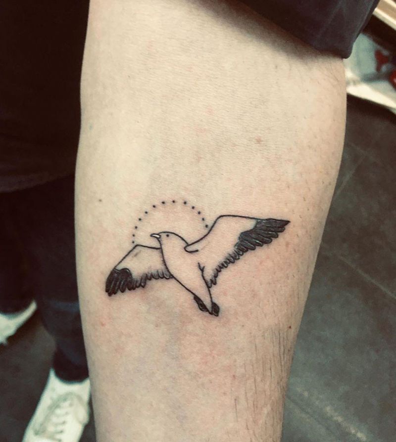 30 Great Seagull Tattoos You Want to Try