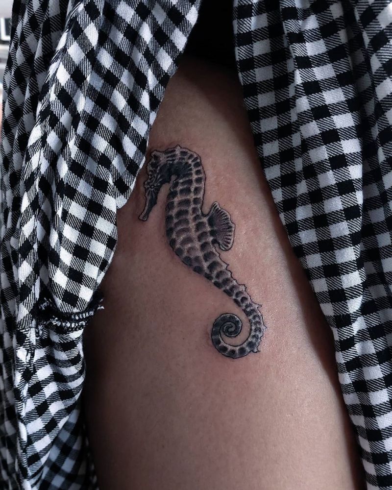 30 Stunning Seahorse Tattoos for Your Inspiration