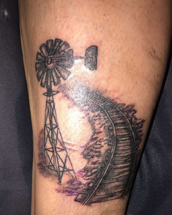 30 Pretty Windmill Tattoos Show Your Temperament