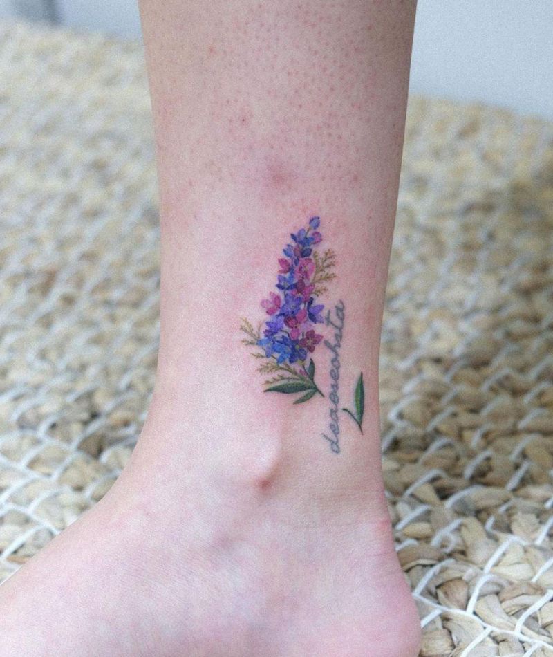 30 Pretty Lilac Tattoos to Inspire You