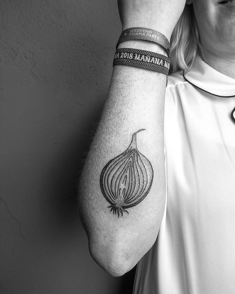 30 Pretty Onion Tattoos for Your Inspiration