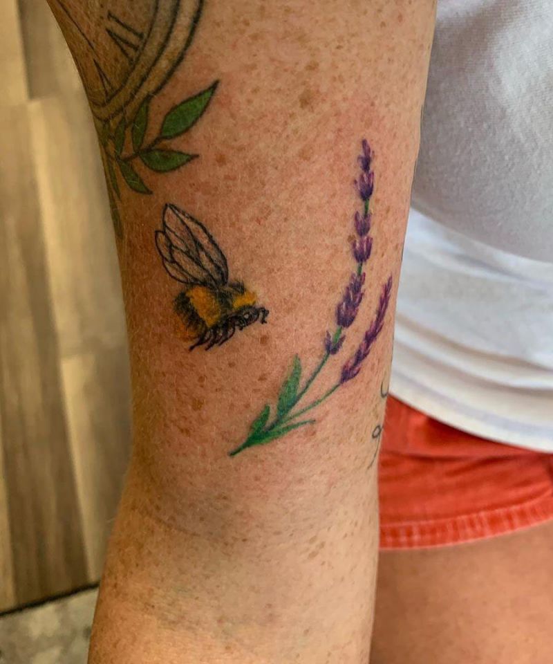 30 Pretty Bee Tattoos Make You Love Work