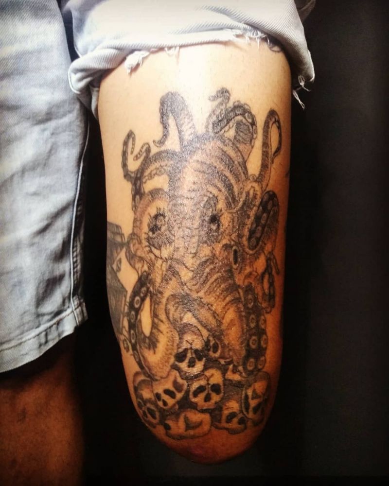 30 Creative Kraken Tattoos to Inspire You