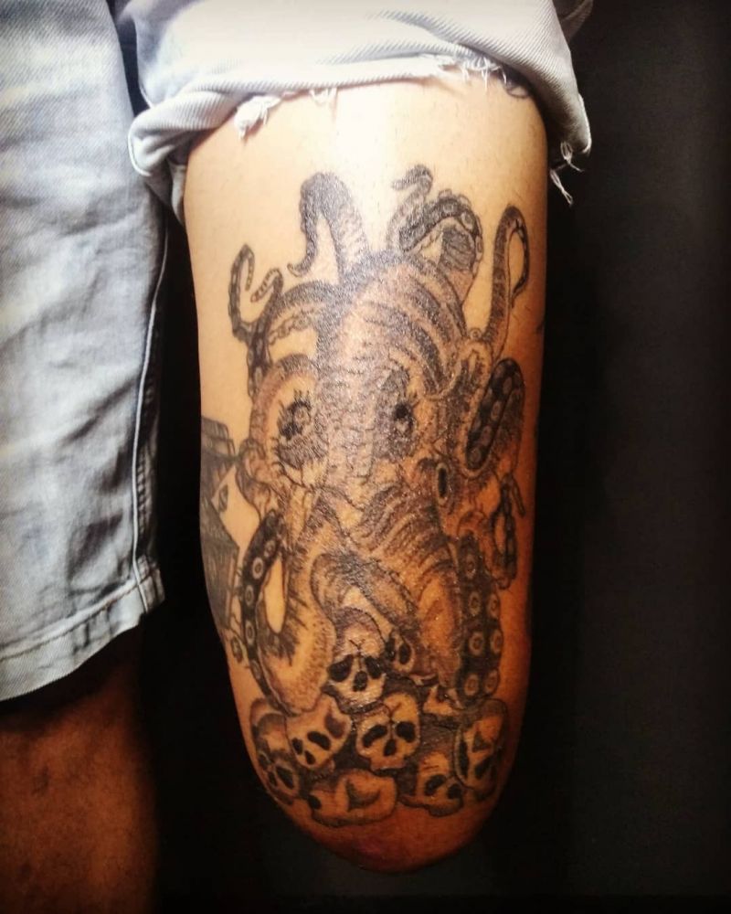 30 Creative Kraken Tattoos to Inspire You