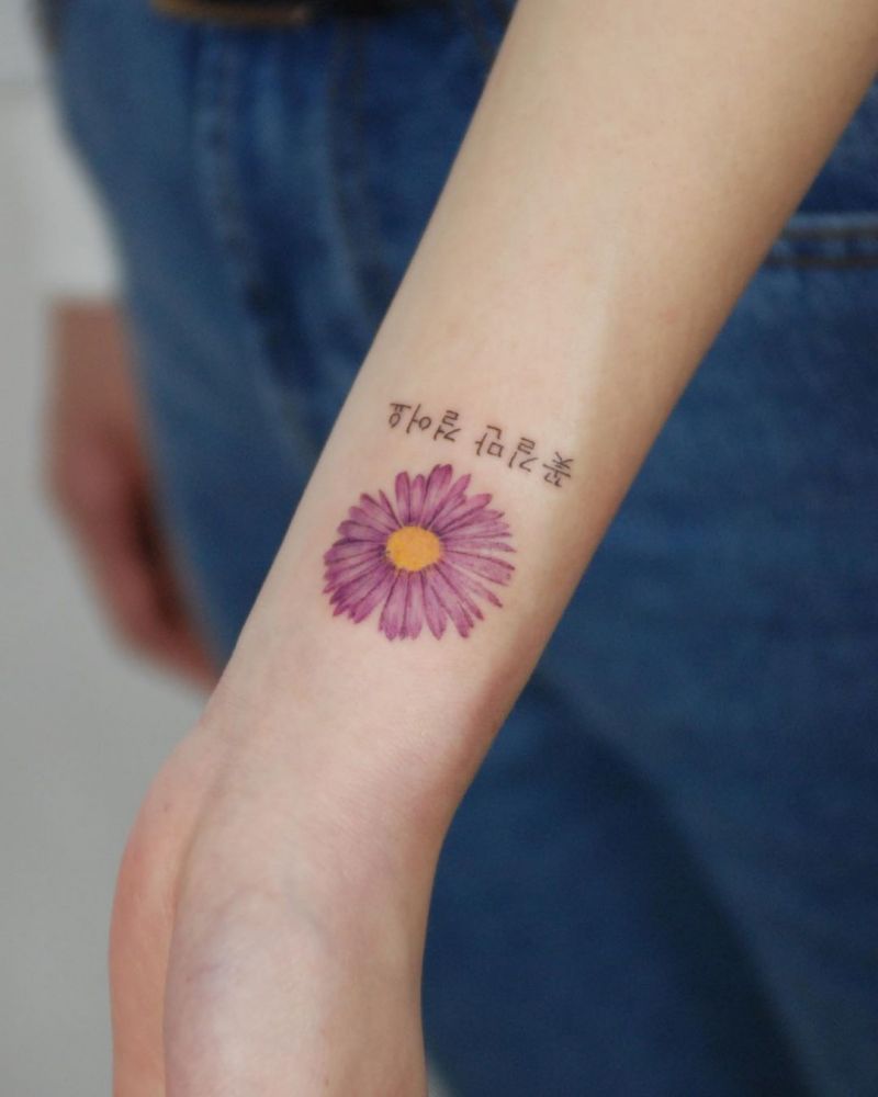 30 Pretty Aster Tattoos for Your Inspiration