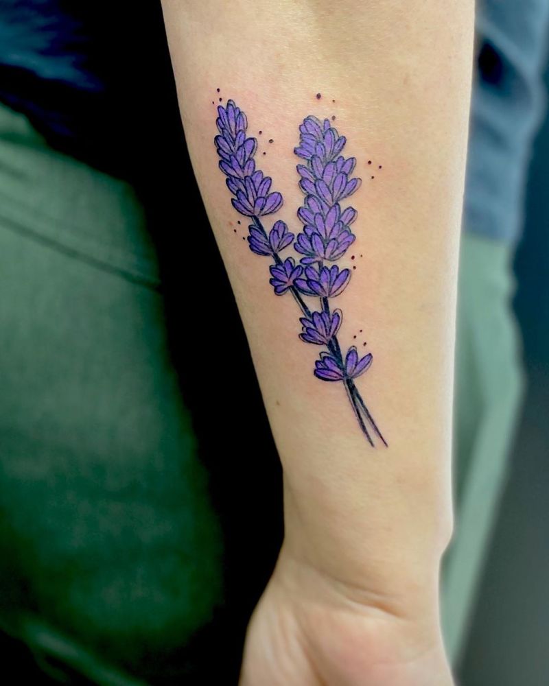 30 Pretty Lilac Tattoos to Inspire You