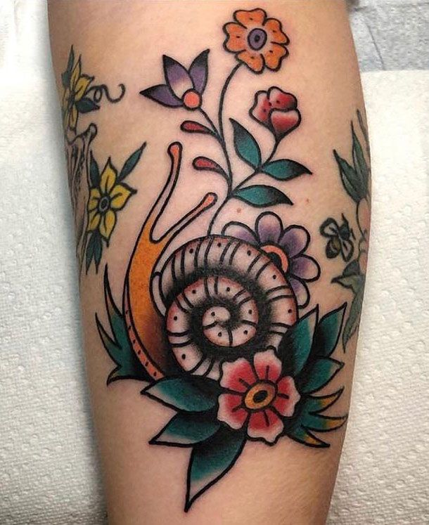 30 Cute Snail Tattoos That You Can't Miss