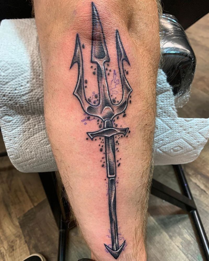 30 Creative Trident Tattoos for Your Inspiration