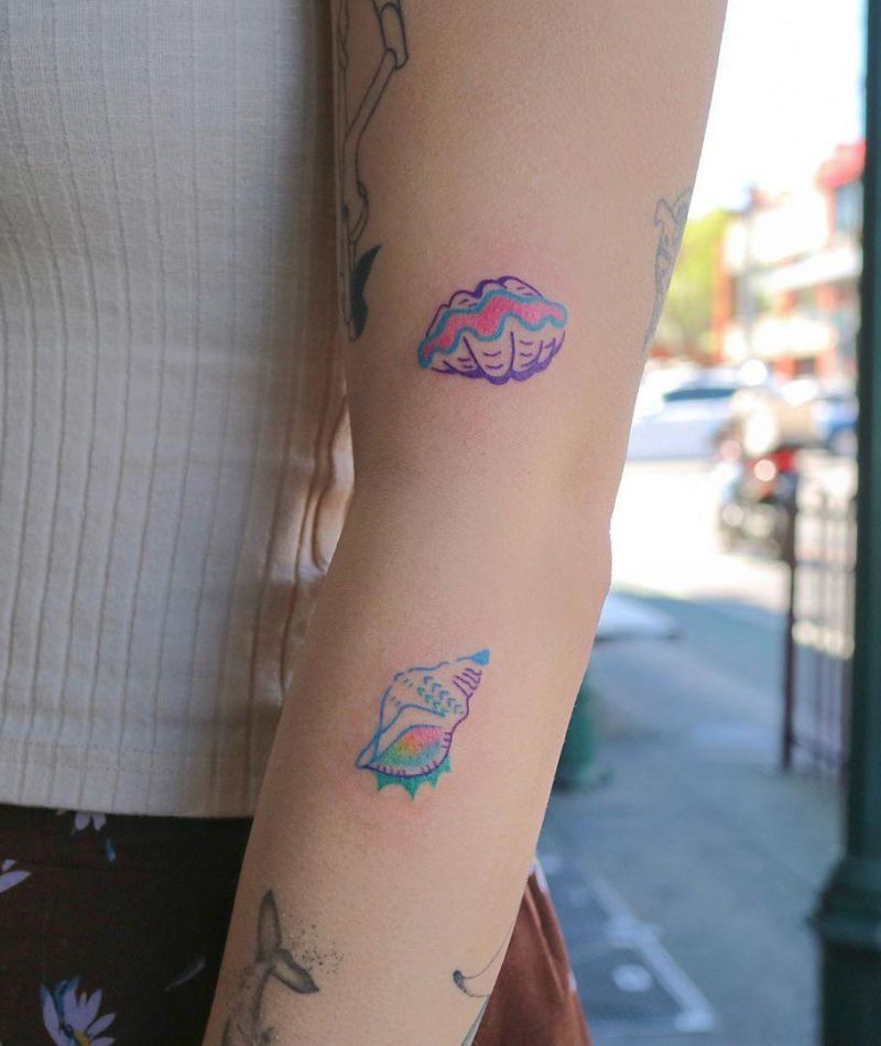 30 Pretty Conch Tattoos You Will Love