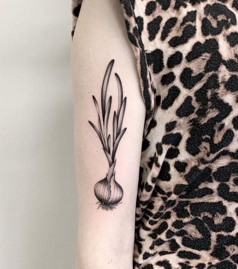 30 Pretty Onion Tattoos for Your Inspiration
