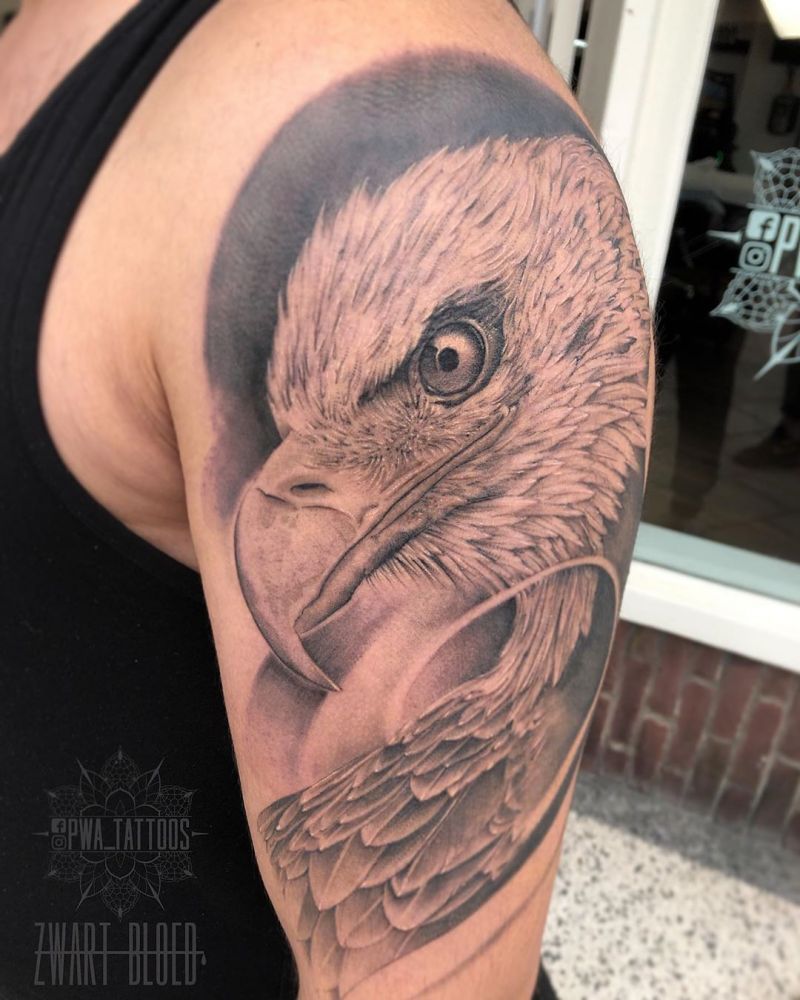 30 Pretty Bald Eagle Tattoos for Men