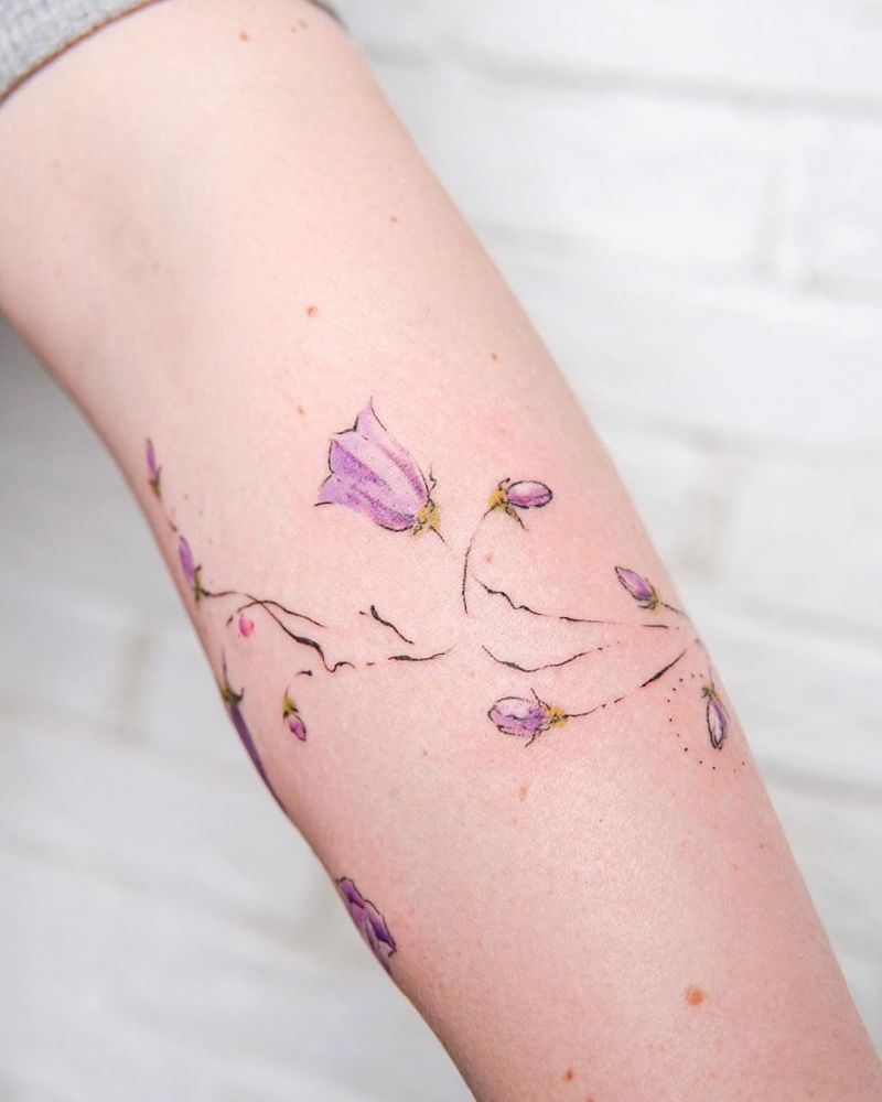 30 Elegant Bluebell Flower Tattoos You Can't Help Trying