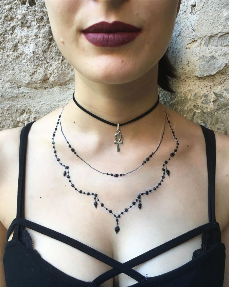 30 Pretty Necklace Tattoos Give You a Different Feeling